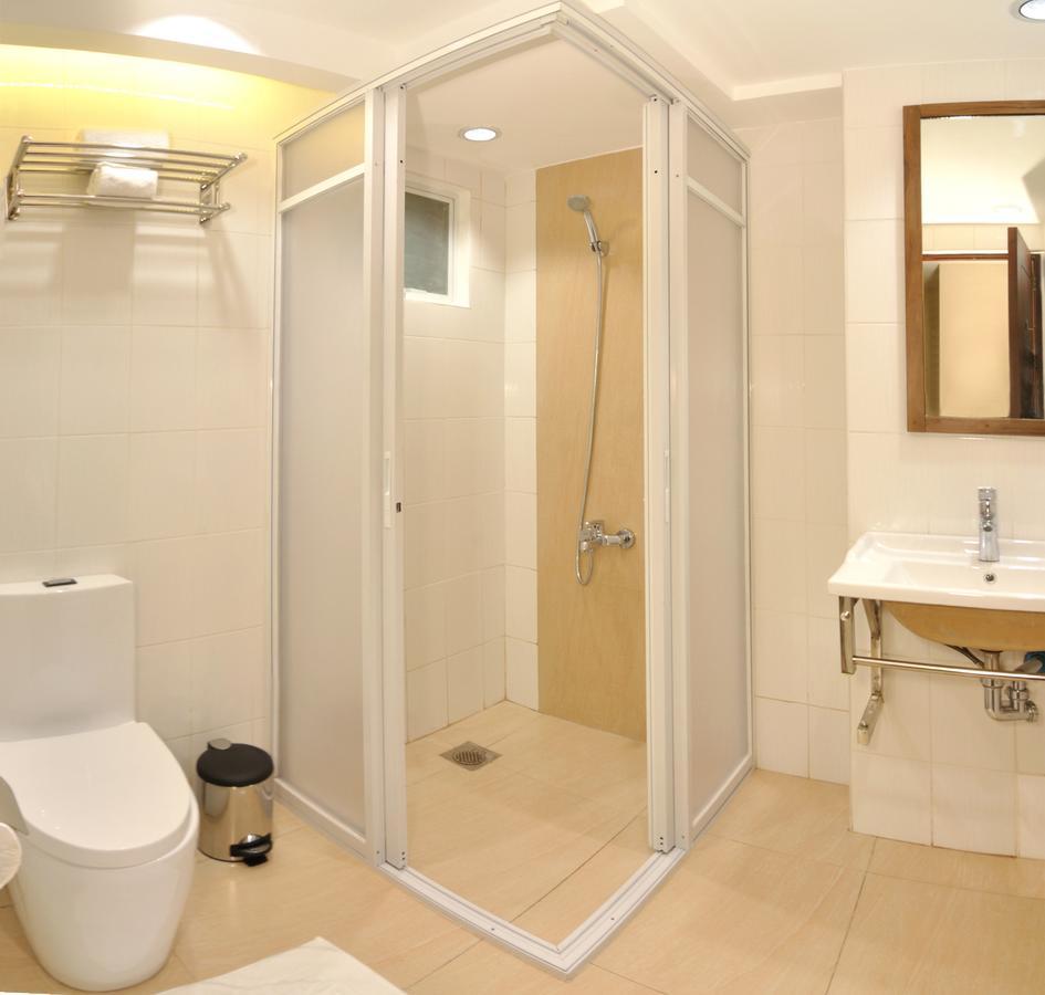 Belian Hotel Тагбиларан Сити Екстериор снимка