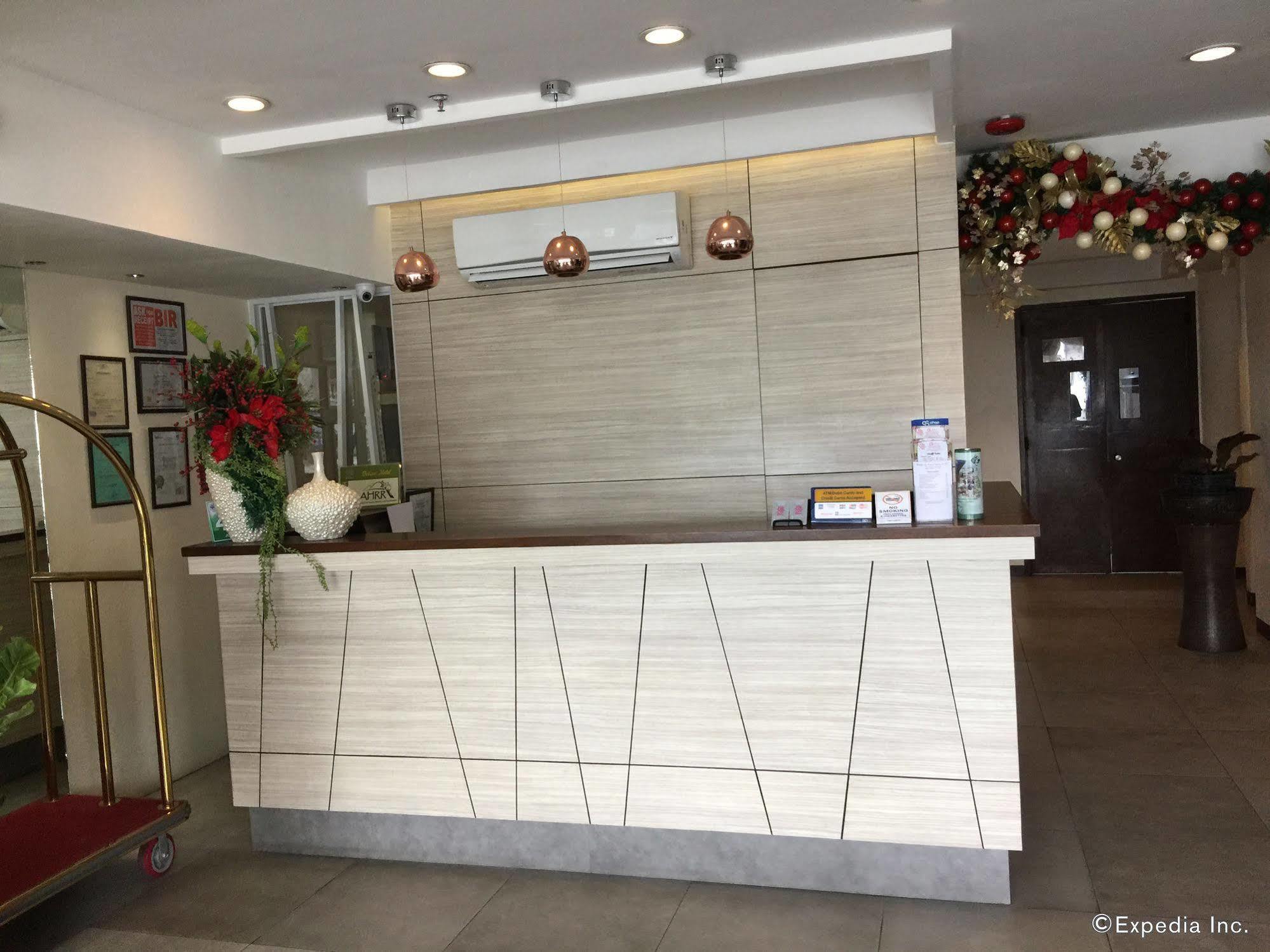 Belian Hotel Тагбиларан Сити Екстериор снимка