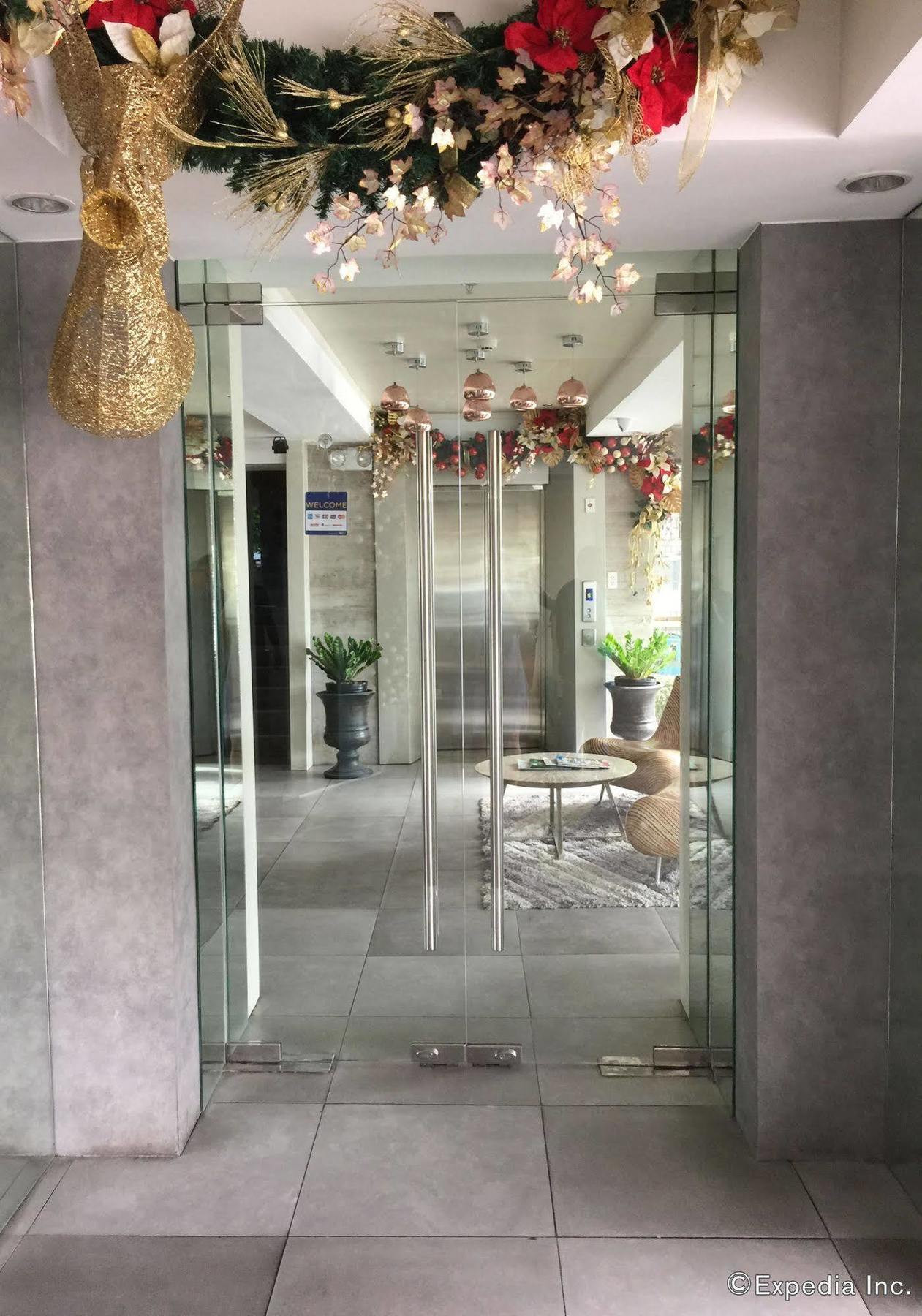 Belian Hotel Тагбиларан Сити Екстериор снимка